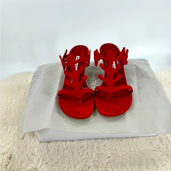 Manolo Blanhnik Sandals - Picture 6 of 8